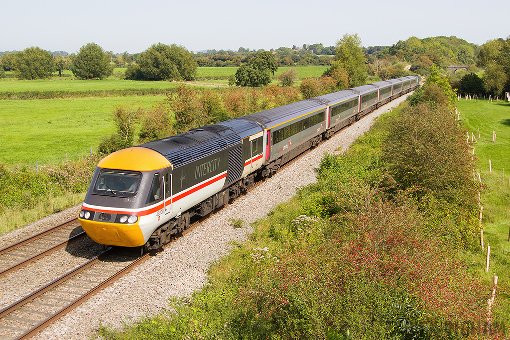 Class 43 HST - 43008 (Ex 43208) - Cross Country Trains