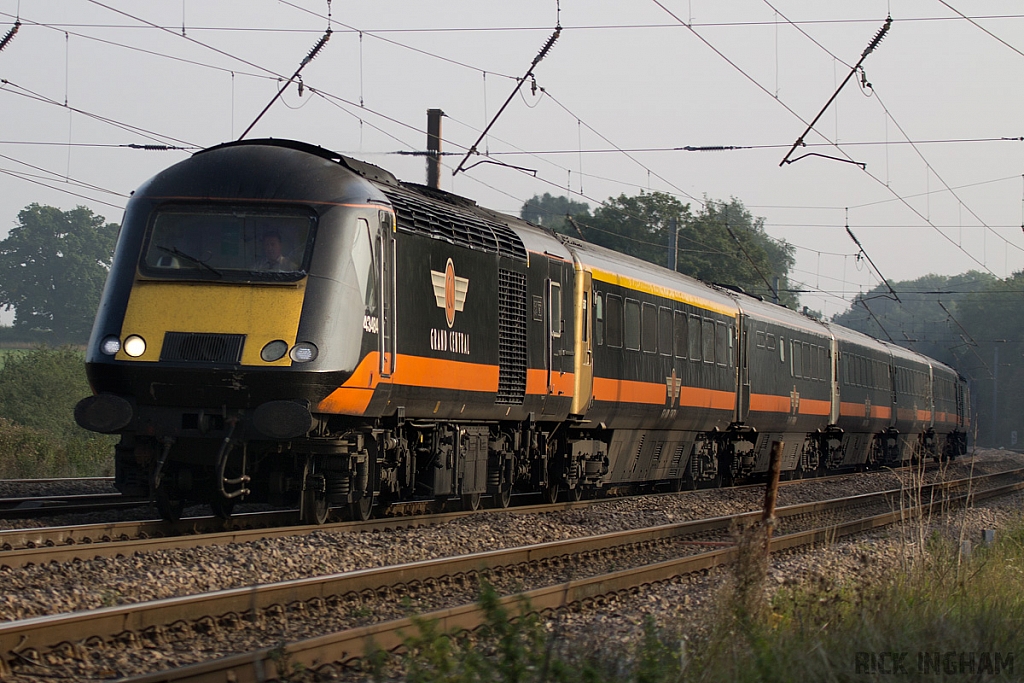 Class 43 HST - 43484 - Grand Central