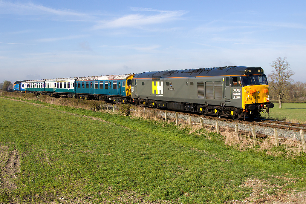 Class 50 - 50008 - Hanson & Hall