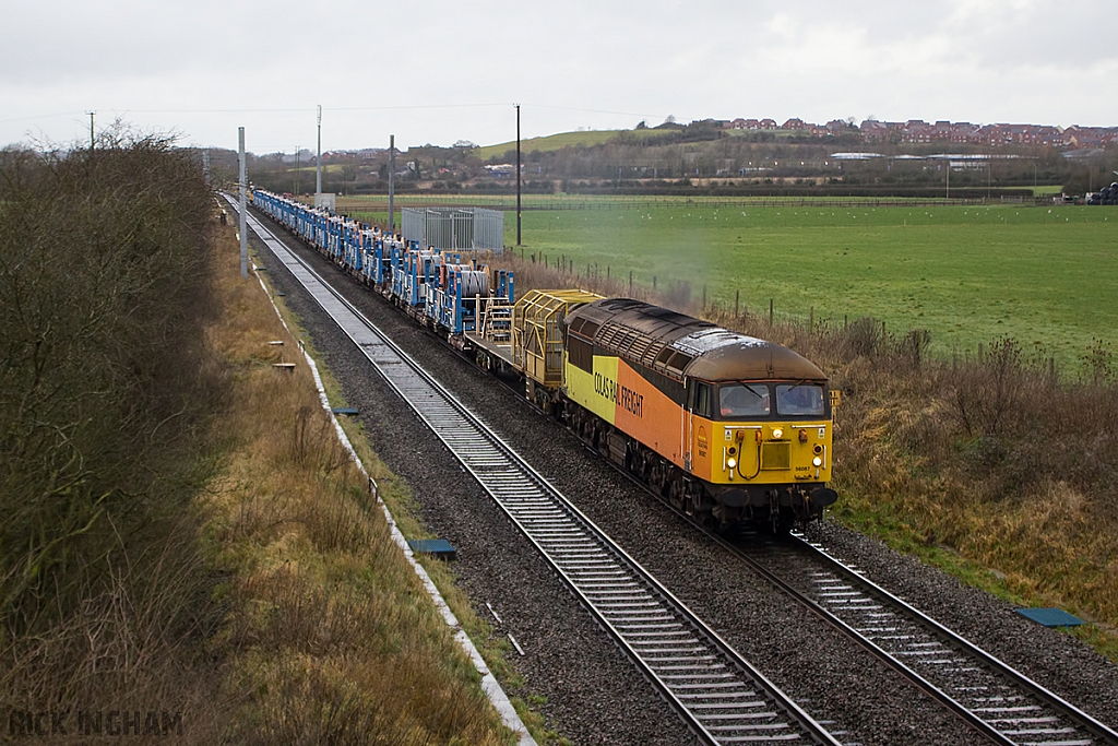 Class 56 - 56087 - Colas Rail