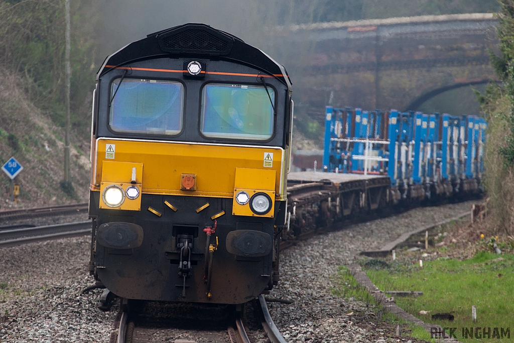 Class 66 - 66847 - Colas Rail