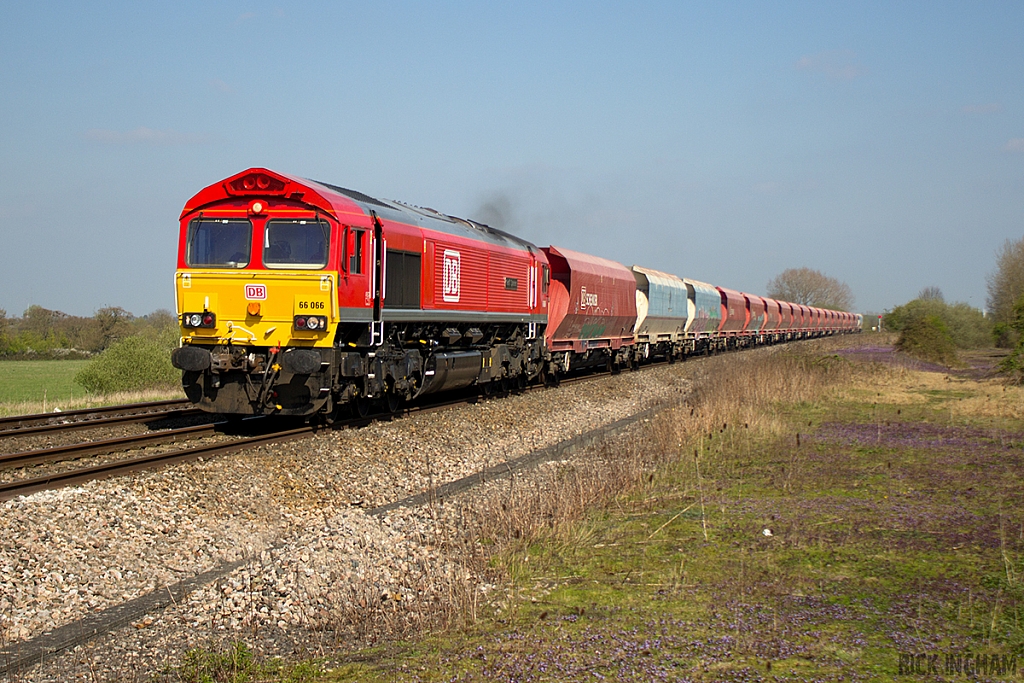 Class 66 - 66066 - DB Schenker