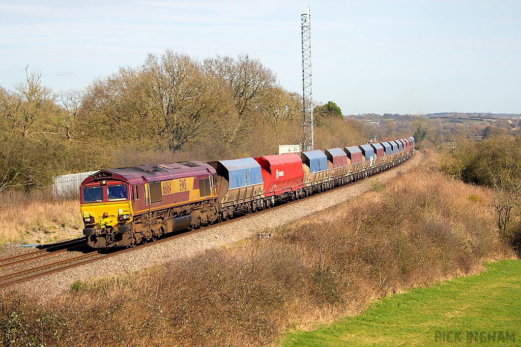 Class 66 - 66164 - EWS