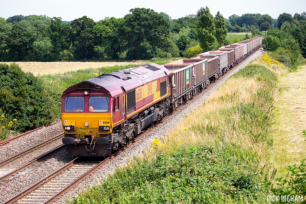 Class 66 - 66061 - EWS