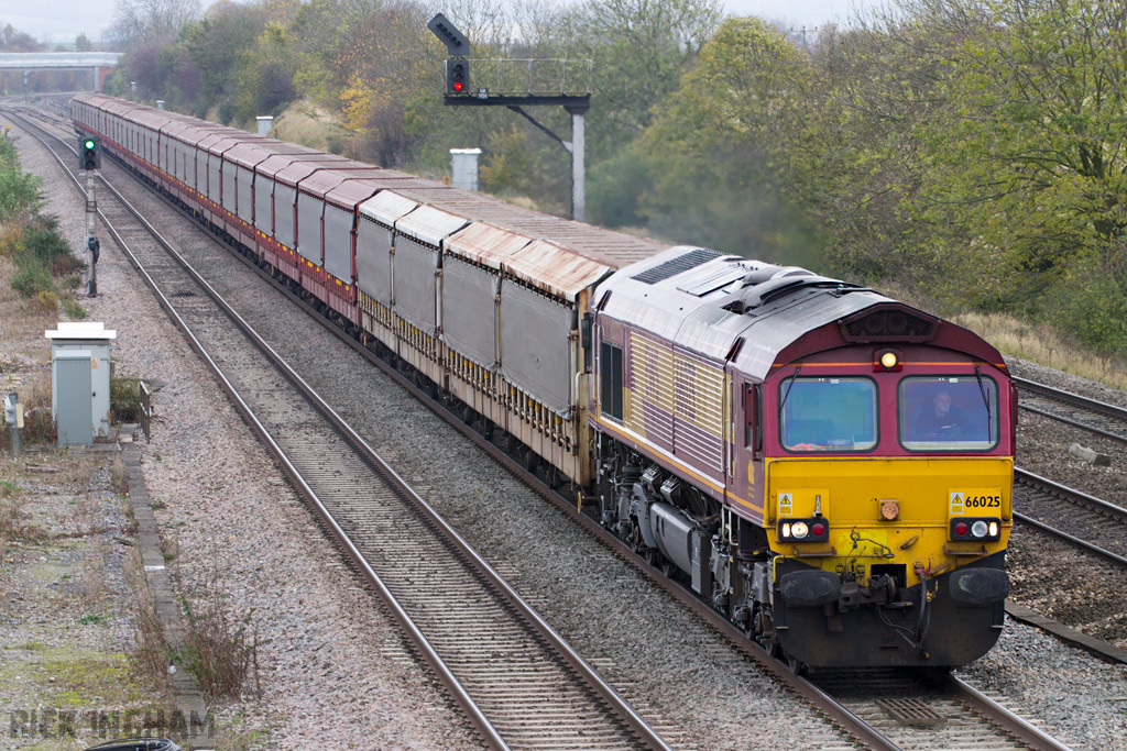 Class 66 - 66025 - EWS