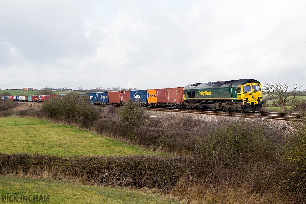 Class 66 - 66533 - Freightliner