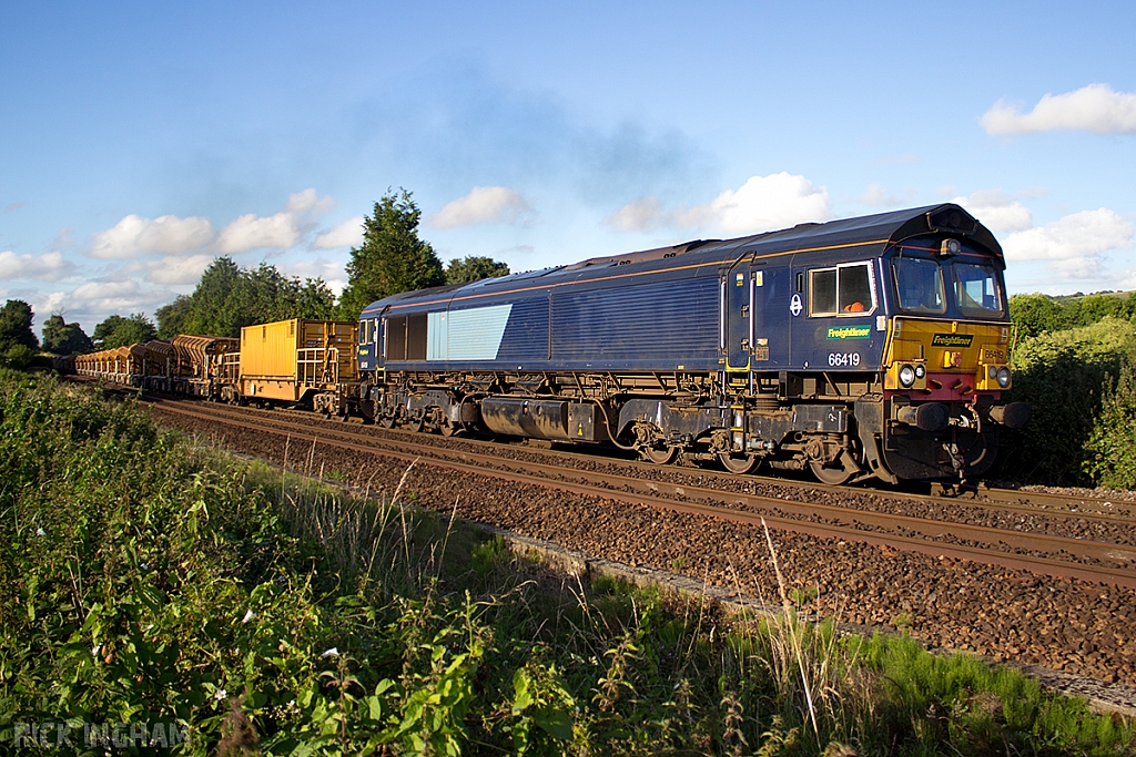 Class 66 - 66419 - Freightliner