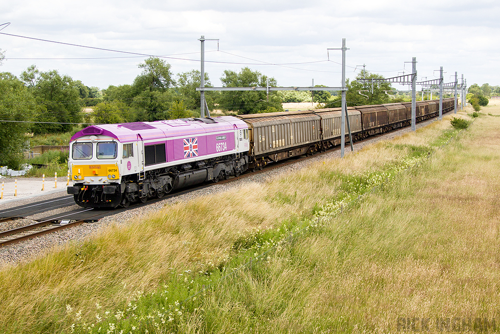 Class 66 - 66734 - GBRf