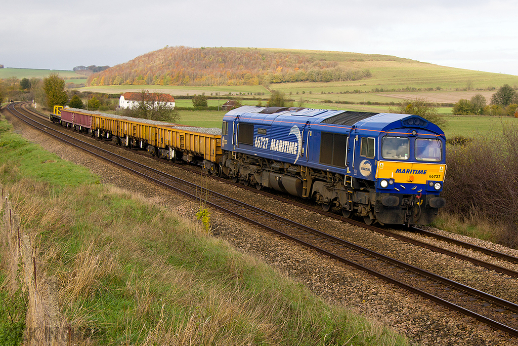 Class 66 - 66727 - GBRf