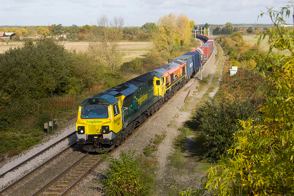 Class 70 - 70004 + Class 66 - 66419 - Freightliner