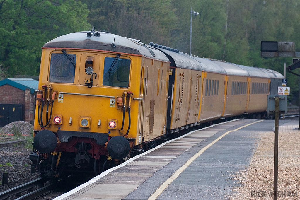 Class 73 - 73138 - Network Rail