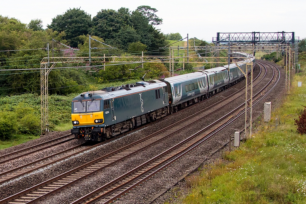 Class 92 - 92014 - Caledonian Sleeper