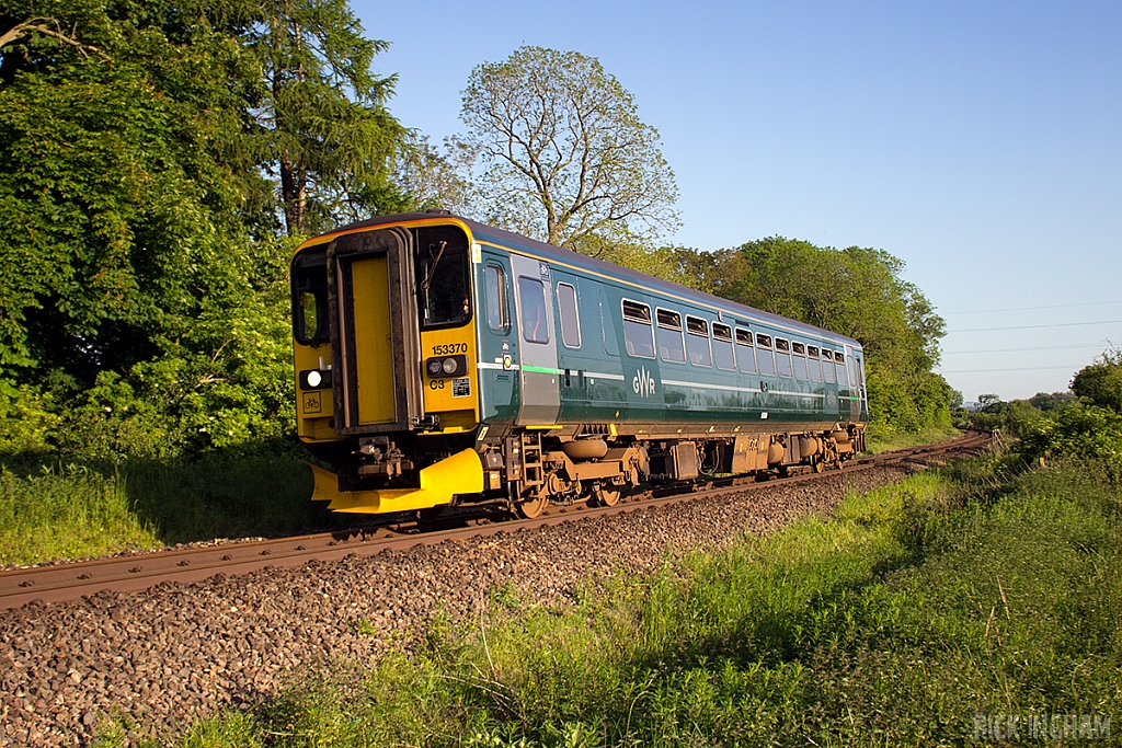 Class 153 - 153370 - Great Western Railway