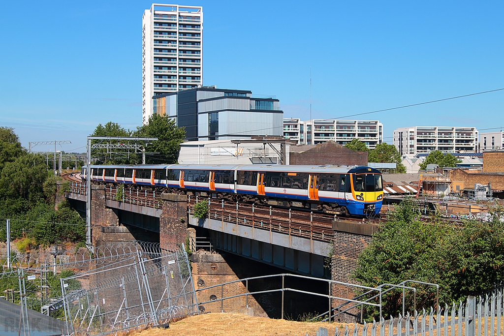 Class 378 - 378204 - London Overground