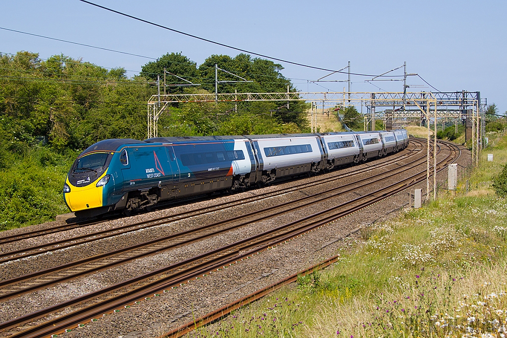 Class 390 Pendolino - 390134 - Avanti West Coast