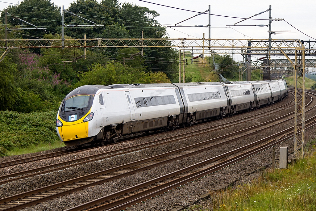 Class 390 Pendolino - 390039 - Avanti West Coast