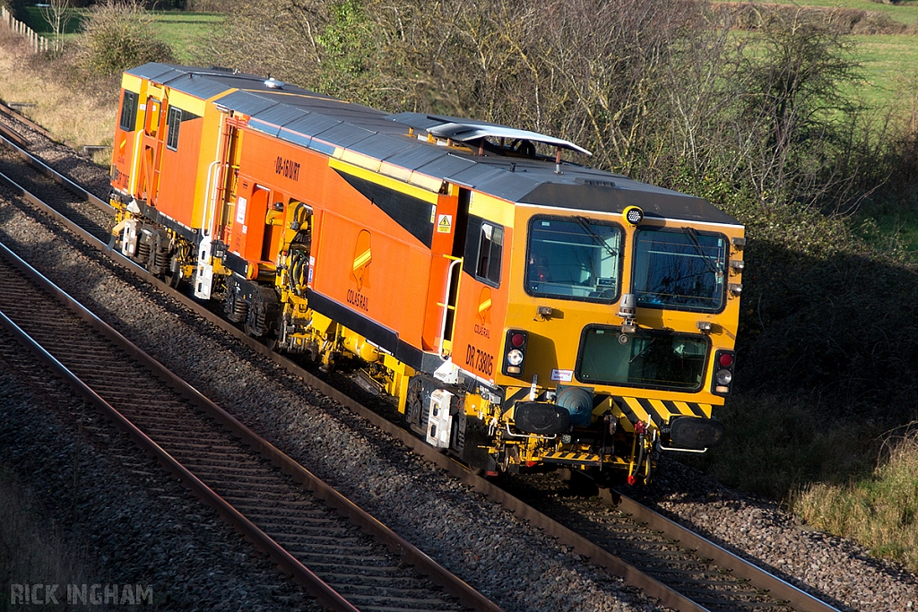 Tamper - DR73805 - Colas Rail