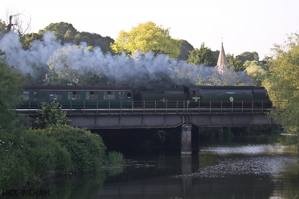 Battle Of Britain Class - 34067 'Tangmere'