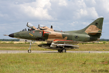 McDonnell Douglas TA-4SU Skyhawk - 950/50 - Singapore Air Force