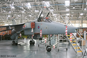 Sepecat Jaguar GR3A - XZ104/FM - RAF