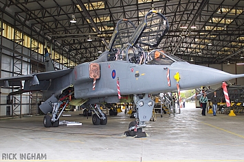 Sepecat Jaguar T4 - XX835/EX - RAF