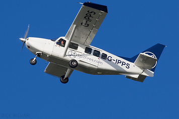 Gippsland GA-8 Airvan - G-IPPS
