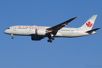 Boeing 787-8 Dreamliner - C-GHPU - Air Canada
