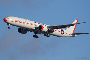 Boeing 777-323ER - N735AT - American Airlines