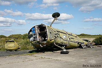 Westland Wessex HU5 - XS520 - Royal Navy