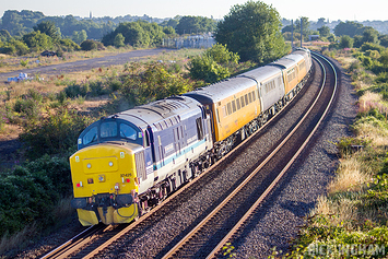 Class 37 - 37425 - Regional Railways | Direct Rail Services