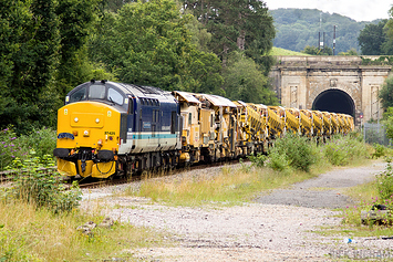 Class 37 - 37425 - Direct Rail Services