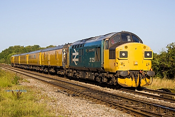 Class 37 - 37025 - Colas Rail