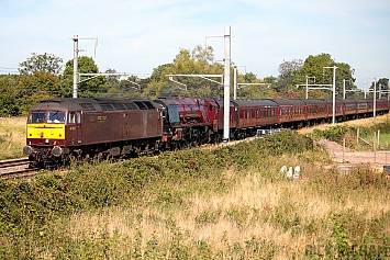 Class 47 - 47802 + LMS Princess Coronation Class 4-6-2 Pacific - 46233 Duchess of Sutherland - WCRC