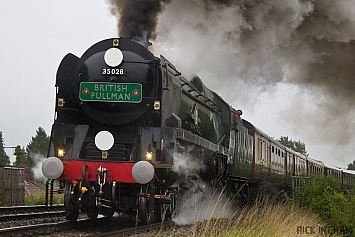 Merchant Navy 4-6-2 class - 35028 'Clan Line'